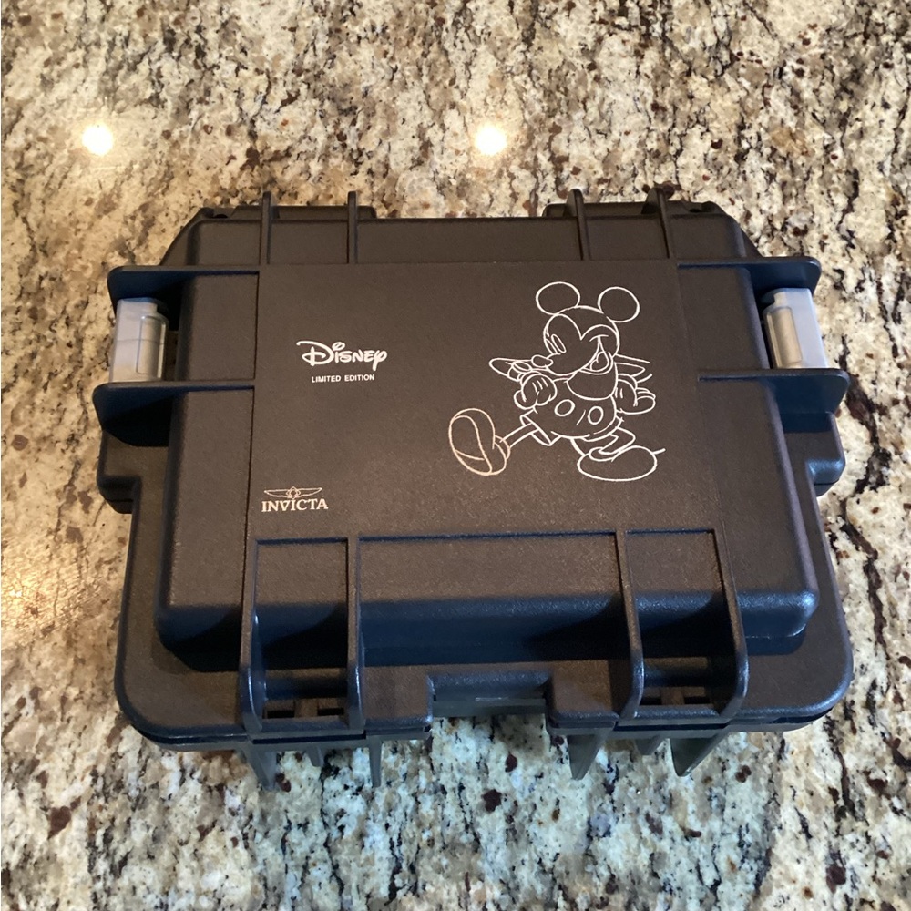 Invicta Disney 3 watch case.
